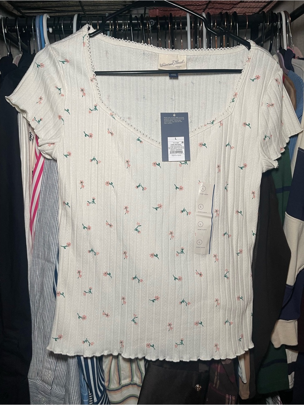 Universal Thread Cream Floral Ribbed Scoop Neck Tee
